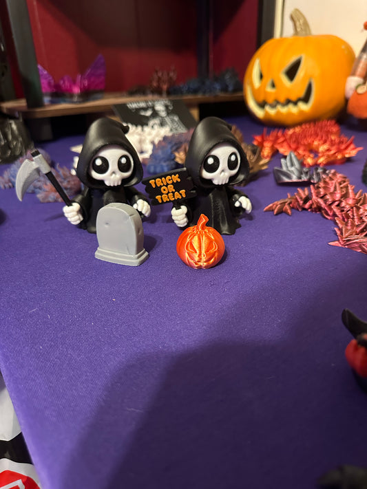 Reaper Chibi w/ Accessories 3D Printed Figurine